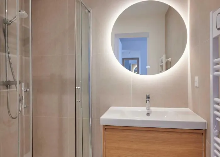 Modern 1br 2p - Abbesses *